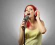 Вокал после 30: как научиться петь естественно и уверенно